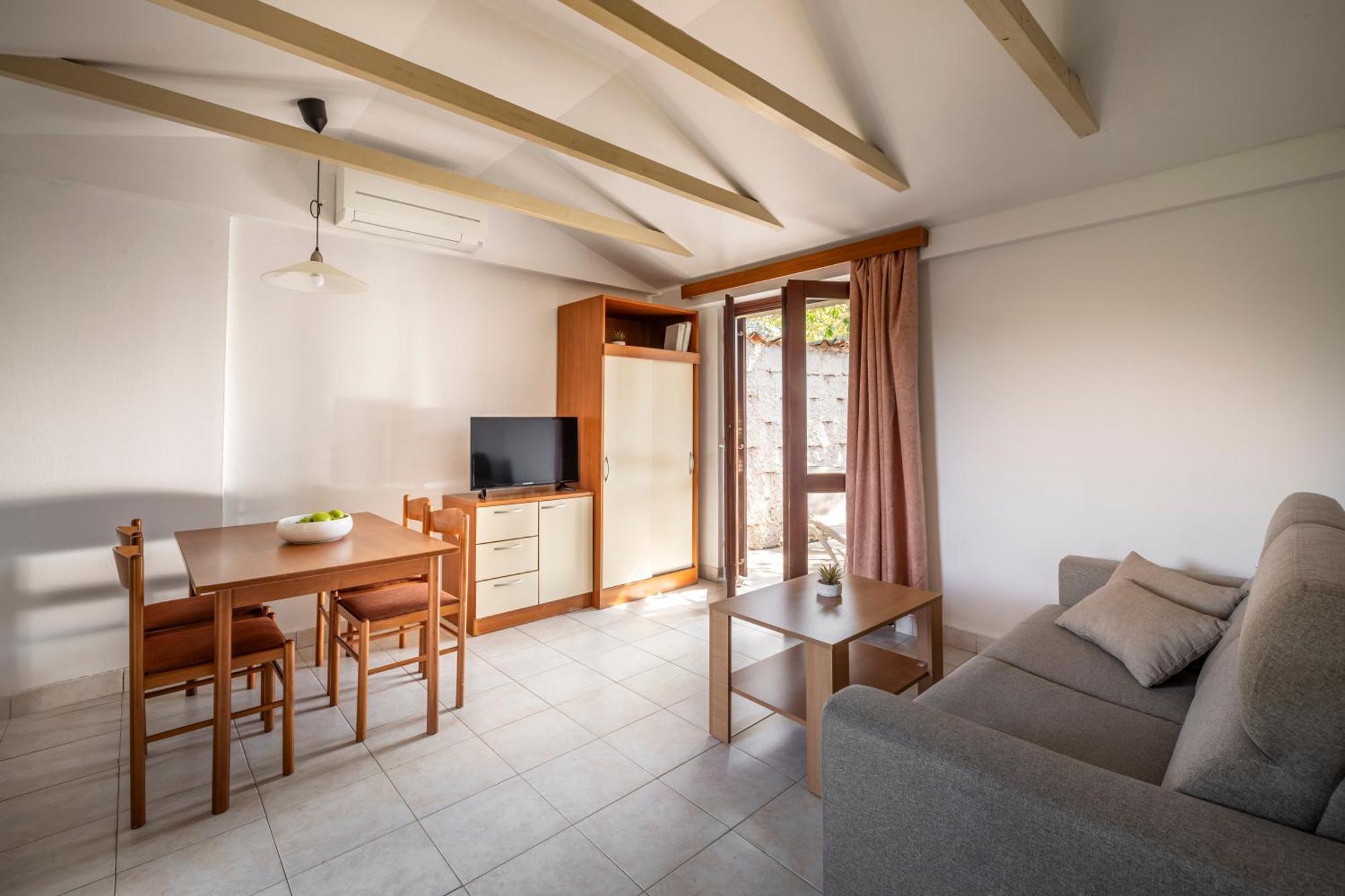 Maistra Select Villas Rubin Resort Rovigno Esterno foto